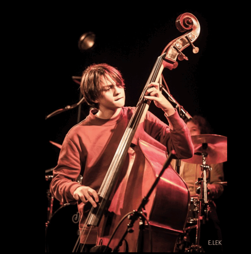 Simon Senicourt lors d'une scène ouverte de jazz