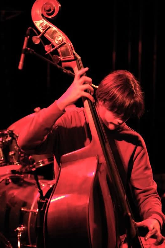 Simon Senicourt lors d'une scène ouverte de jazz